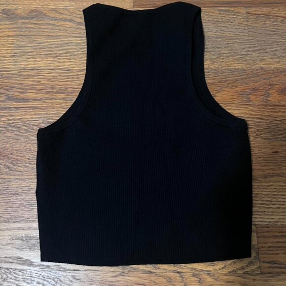 Aritzia Women's Black Crop-top - Picture 2 of 3